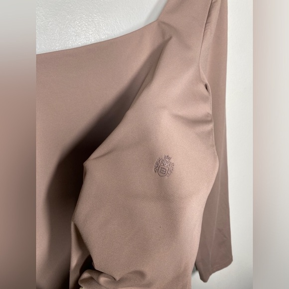 Babaton Contour Squareneck Longsleeve Bodysuit - Picture 6 of 9